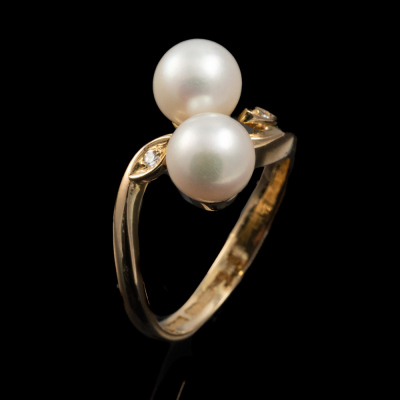 Akoya Pearl and Diamond Ring - 5