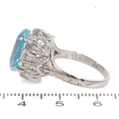 4.12ct Aquamarine & Diamond Ring - 3