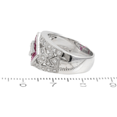 0.62ct Ruby and Diamond Ring - 3