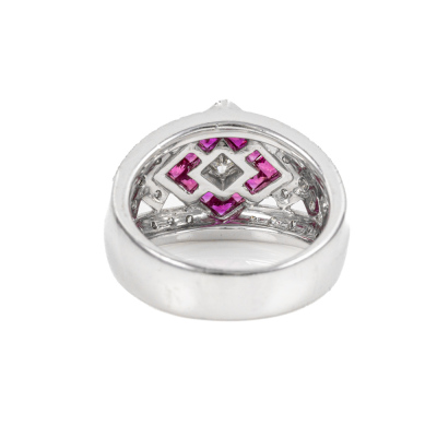 0.62ct Ruby and Diamond Ring - 4