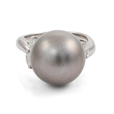 14.2mm Tahitian Pearl and Diamond Ring