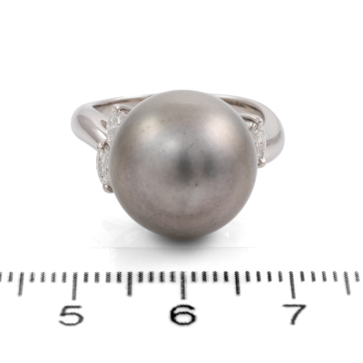 14.2mm Tahitian Pearl and Diamond Ring - 2