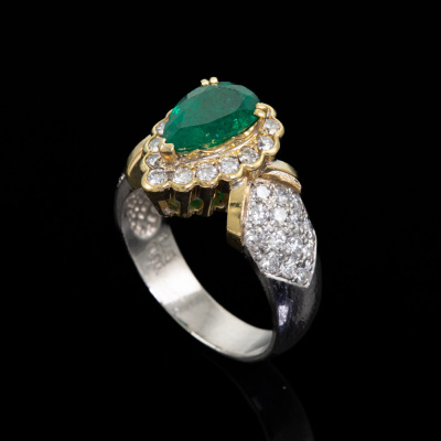 1.45ct Emerald and Diamond Ring - 5
