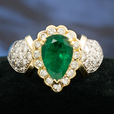 1.45ct Emerald and Diamond Ring - 7