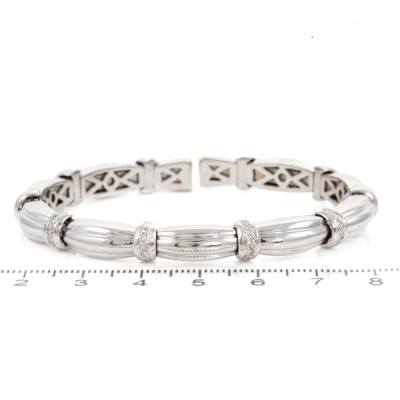 18ct White Gold Diamond Bangle - 2