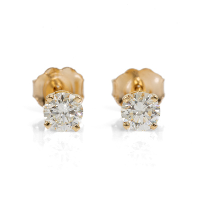 0.61ct Diamond Studs