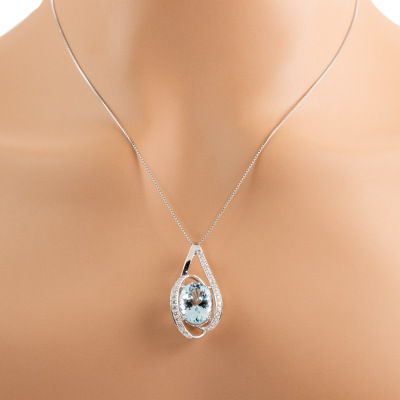 6.04ct Aquamarine and Diamond Pendant - 5
