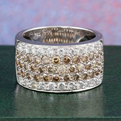 Champagne and White Diamond Ring - 7