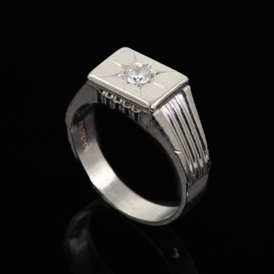 0.17ct Mens Diamond Ring - 5