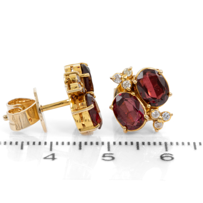 2.80ct Garnet and Diamond Earrings - 3