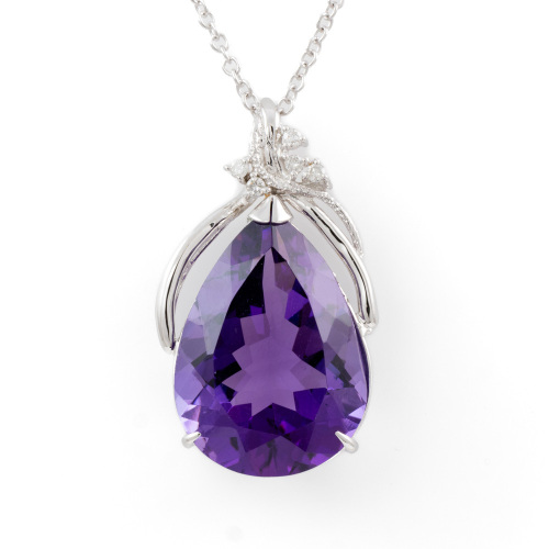 16.93ct Amethyst and Diamond Pendant