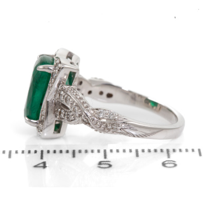 4.97ct Zambian Emerald and Diamond Ring - 3