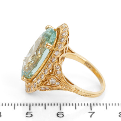 16.23ct Aquamarine and Diamond 18ct Ring - 3