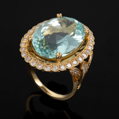 16.23ct Aquamarine and Diamond 18ct Ring - 6