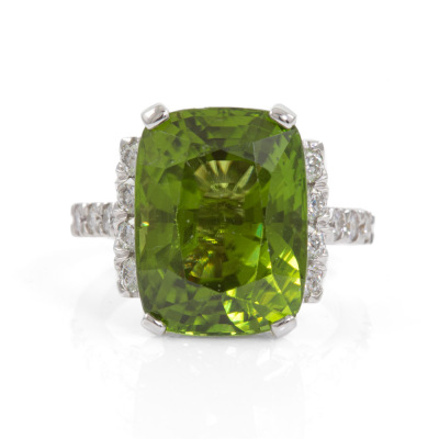 13.46ct Peridot and Diamond Ring