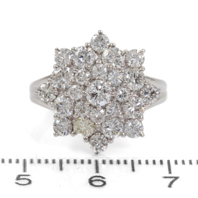 2.05ct Diamond Dress Ring - 2