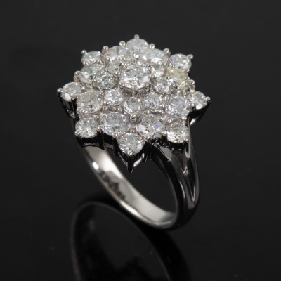 2.05ct Diamond Dress Ring - 5