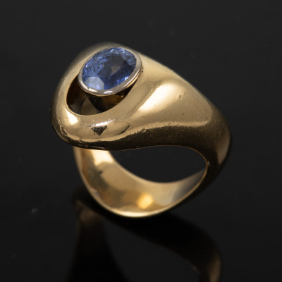 1.75ct Blue Sapphire Ring - 5