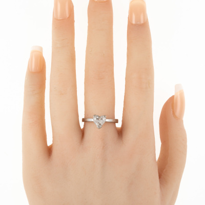 0.85ct Diamond Solitaire Ring - 6