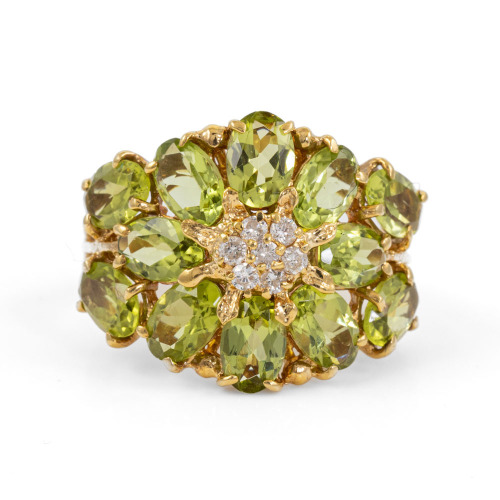 4.20ct Peridot and Diamond Ring