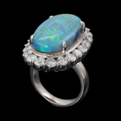 12.31ct Black Opal & Diamond Ring - 6