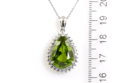 10.17ct Peridot and Diamond Pendant - 3