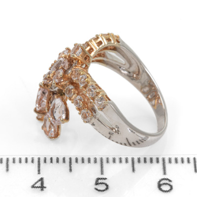 1.50ct Morganite and Diamond Ring 4.6g - 3