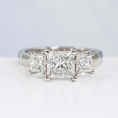 2.32ct Diamond Trilogy Ring GIA - 9