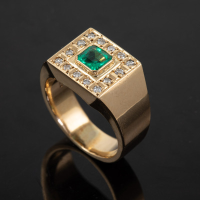 0.58ct Emerald & Diamond Mens Ring 23.3g - 6