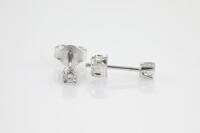 0.18ct Round Diamond Stud Earrings - 3