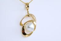 Baroque Pearl and Diamond Pendant - 3