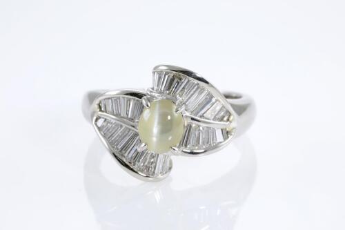 Chrysoberyl Cats Eye and Diamond Ring