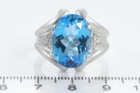 10.59ct Topaz and Diamond Ring - 2