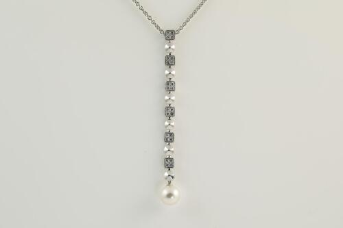 Bvlgari Lucea Pearl and Diamond Pendant