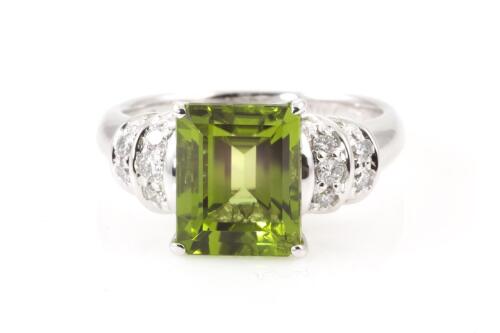 4.07ct Peridot and Diamond Ring