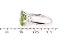 4.07ct Peridot and Diamond Ring - 3