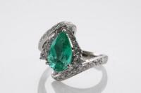 2.17ct Emerald and Diamond Ring - 2